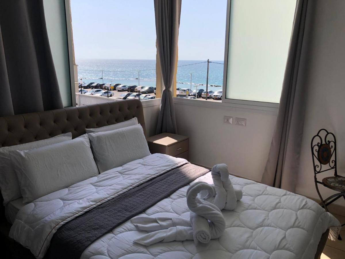 Hotel Room Service Bat Yam Extérieur photo