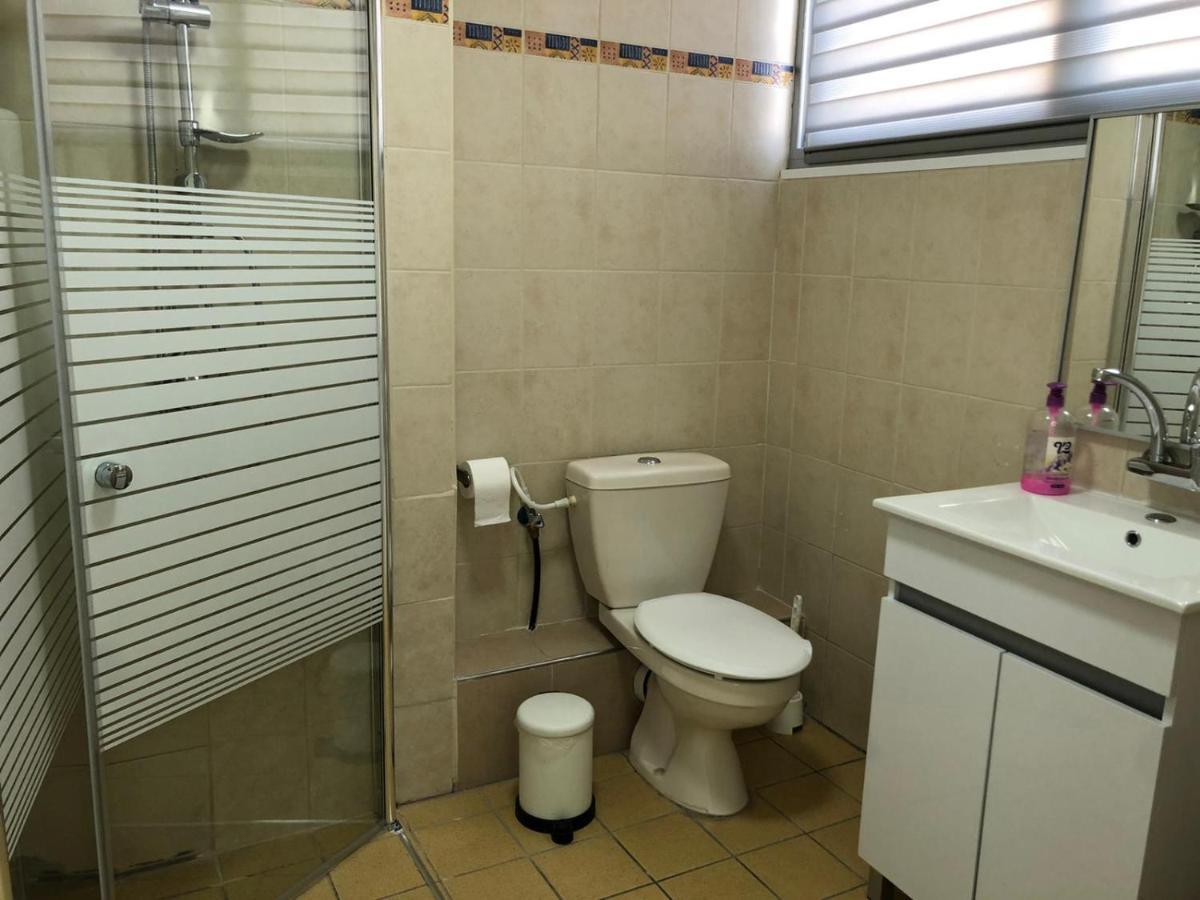 Hotel Room Service Bat Yam Extérieur photo